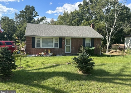 3200 Wilson Avenue - Photo 1