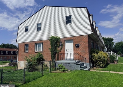 710 Kingston Road - Photo 1