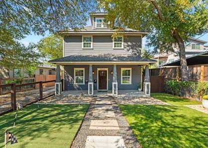 1810 Harvey St - Photo 1