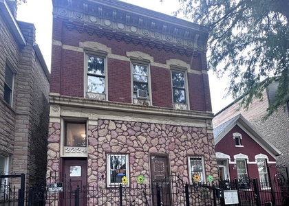 2224 W Cullerton Street - Photo 1