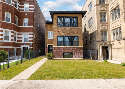 18 S Austin Boulevard - Photo 1