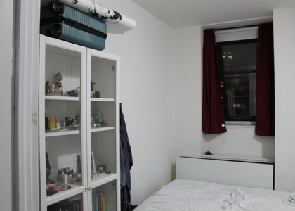 West 34th Street - Photo 1