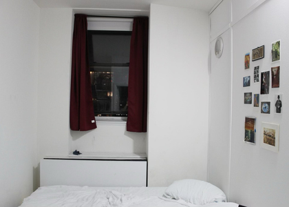 West 34th Street - Photo 1