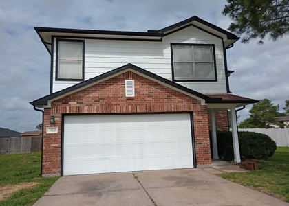 4823 Ridge Harbor Drive - Photo 1
