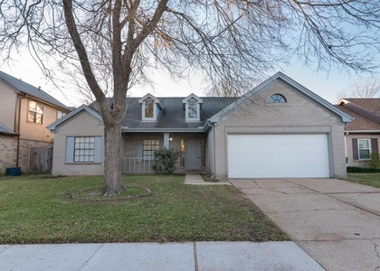 1030 Wentworth Drive - Photo 1