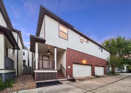 1432 W 24th Street - Photo 1