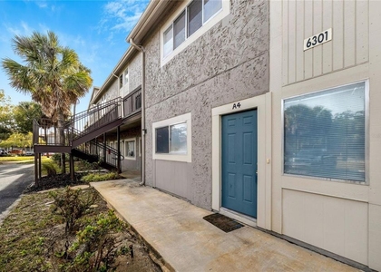 6301 Newtown Circle - Photo 1
