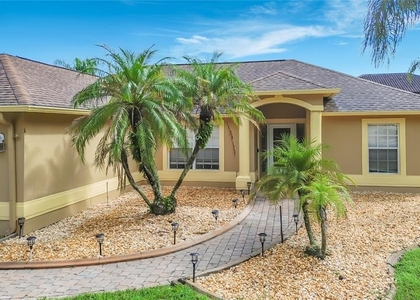 4934 Lazy Oaks Way - Photo 1