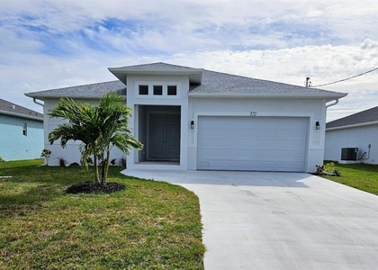 372 Baytree Drive - Photo 1