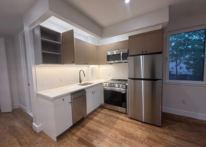 997 Rogers Avenue - Photo 1