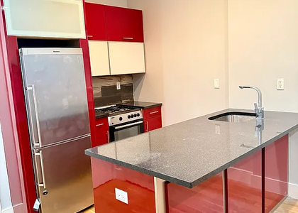1020 Park Place - Photo 1