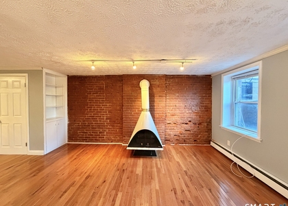 46 Warren Street - Photo 1
