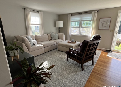 13 Boxwood Lane - Photo 1