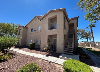 2110 Los Feliz Street - Photo 1
