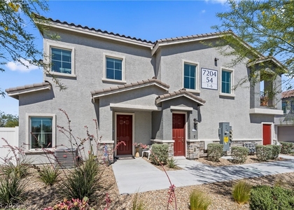 7204 N Decatur Boulevard - Photo 1