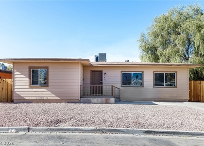 346 Arnold Street - Photo 1