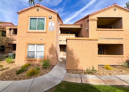 1150 N Buffalo Drive - Photo 1
