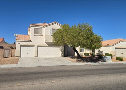 3902 W El Campo Grande Avenue - Photo 1