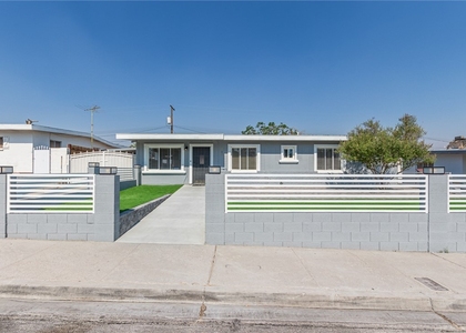 1028 Nassau Drive - Photo 1