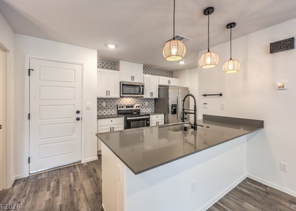 7377 Philip Cove Street - Photo 1