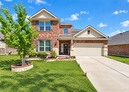 1318 Crossvine Drive - Photo 1