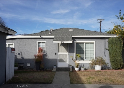 911 Genoa Street - Photo 1