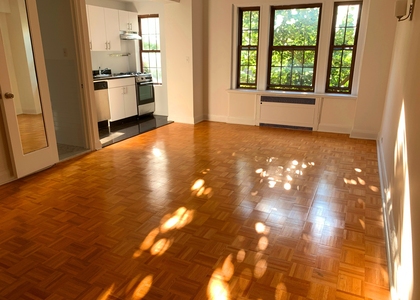 80 Cranberry Street - Photo 1