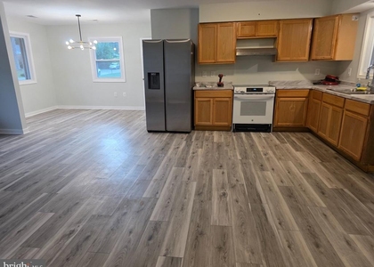 10316 Vineland Road - Photo 1