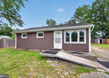 33 Stagecoach Road - Photo 1