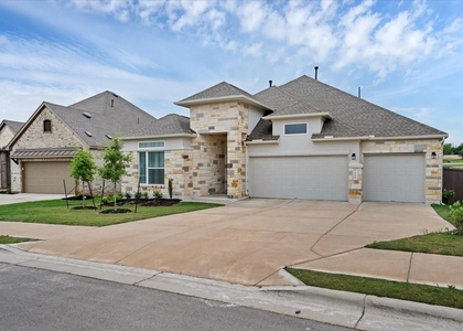135 Independence Dr - Photo 1