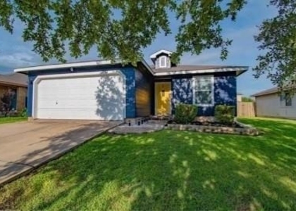 114 Easy St - Photo 1