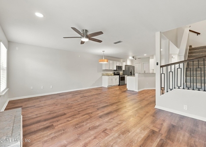 3622 Caroline Vale Boulevard - Photo 1