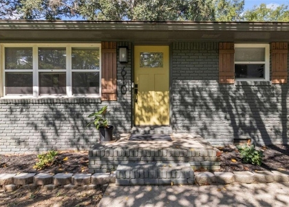 610 Oriole Drive - Photo 1