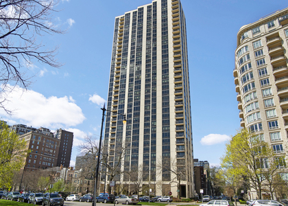 2500 N Lakeview Avenue - Photo 1