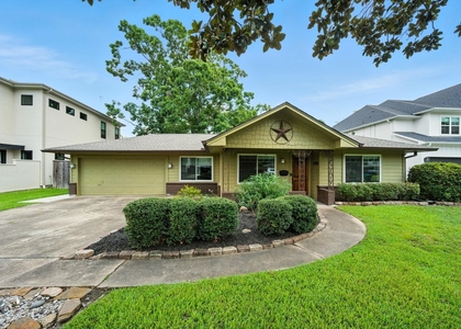 1714 Parana Drive - Photo 1