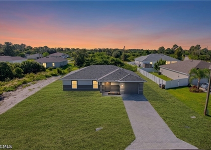 180 Peerless Street - Photo 1