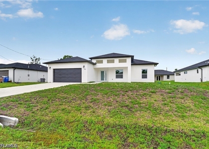 454 Mercedes Court - Photo 1