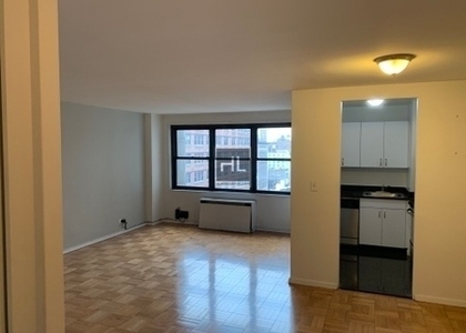 5 Avenue - Photo 1