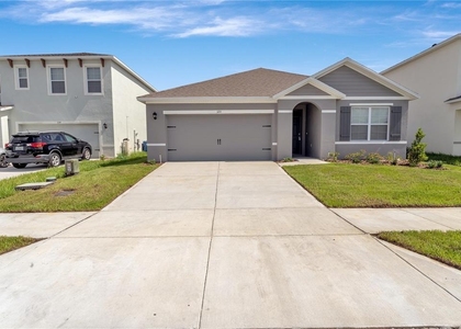320 Guadlupe Street - Photo 1