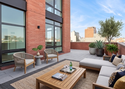 2035 5th Avenue #5E - Photo 1