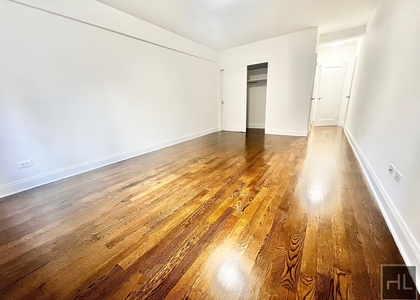 East 57 Street - Photo 1