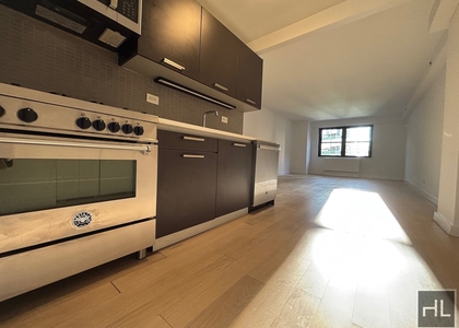 East 39th Street - Photo 1