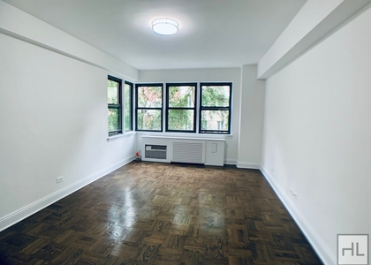 Beekman Place - Photo 1