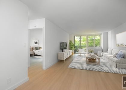 East 34 Street - Photo 1