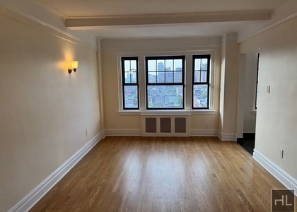 Christopher Street - Photo 1
