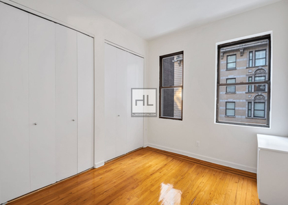 Madison Avenue - Photo 1