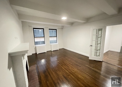 West 55 Street - Photo 1
