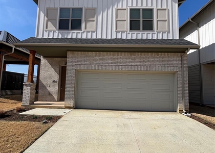 2036 Oak Grove - Photo 1