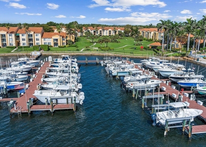 103 Yacht Club Way - Photo 1
