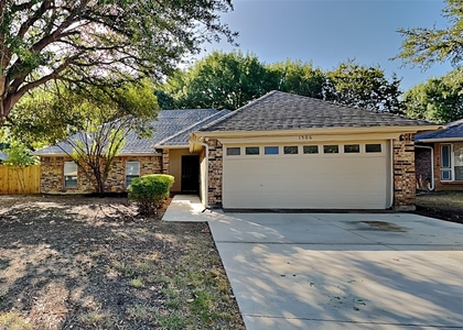 1506 Warwick Drive - Photo 1